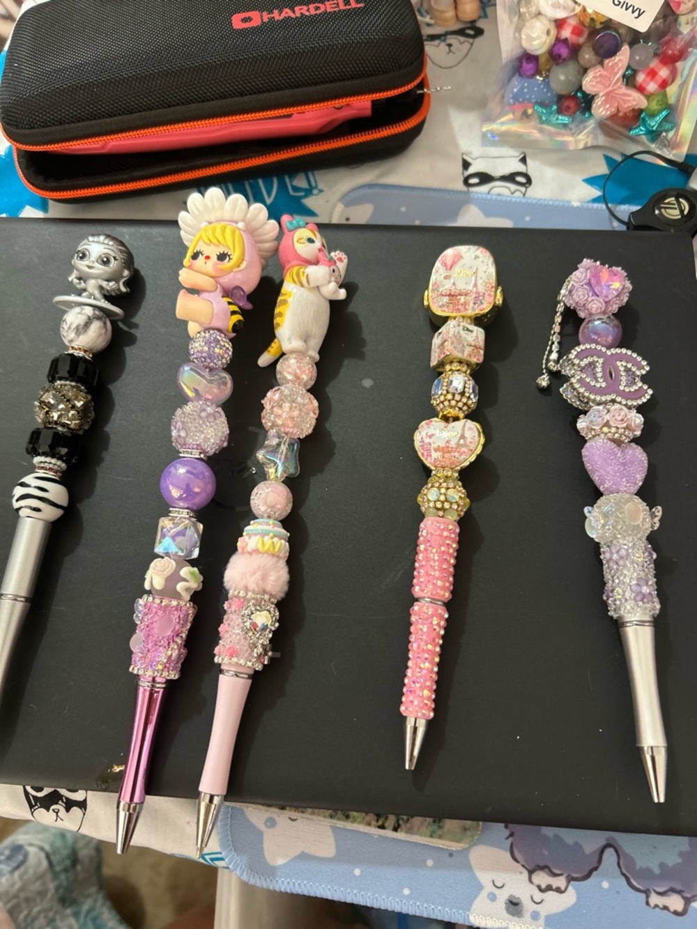 Beaded Rhinestone Pens & Luxury Toys - Picture 9 of 16